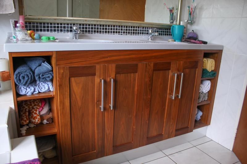 3 Bedroom Property for Sale in Vierlanden Western Cape